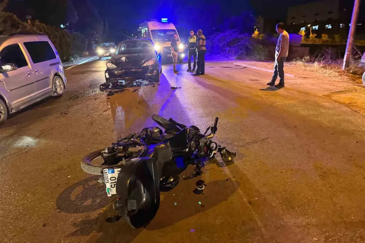 Otomobil ile motosiklet çarpıştı, 1 yaralı