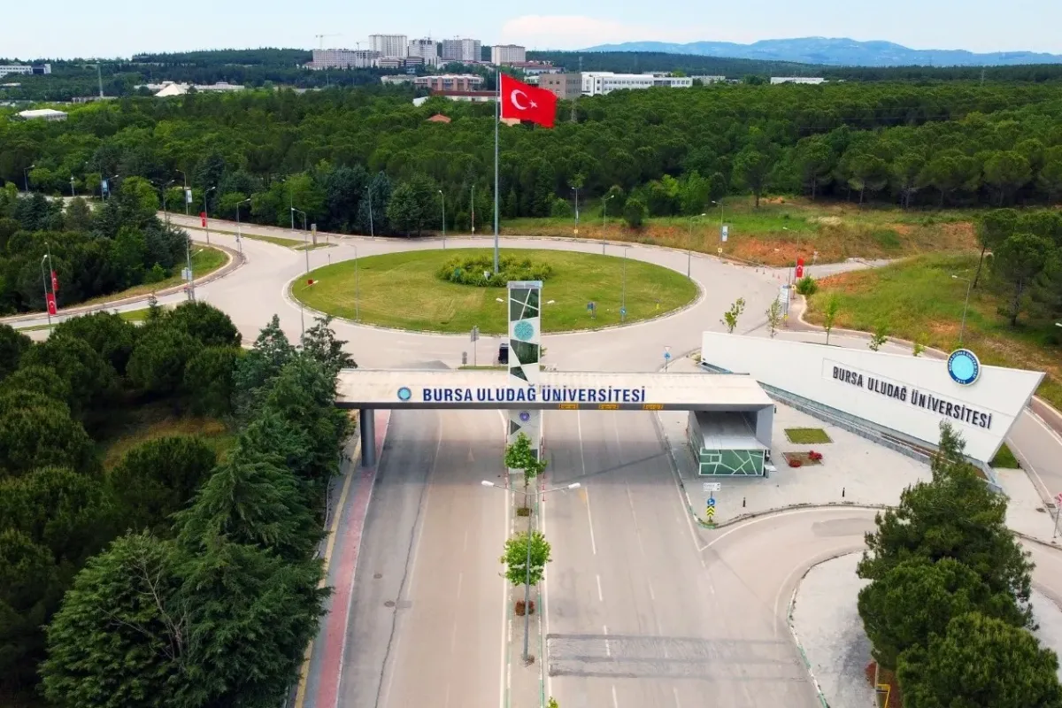BUÜ, 2026 yılında da ’Araştırma Üniversitesi’ ünvanını korudu