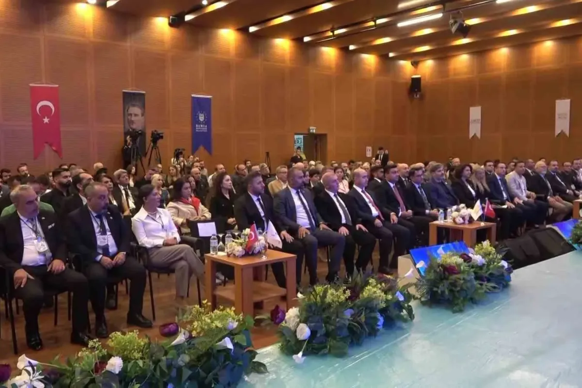 Bursa’da enerji verimliliği ve sıfır atık vurgusu: "Enerjimizi doğru yönetirsek ekonomimize katkı sağlarız"
