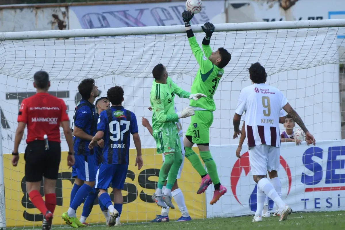 İnegölspor'a sahasında büyük şok!