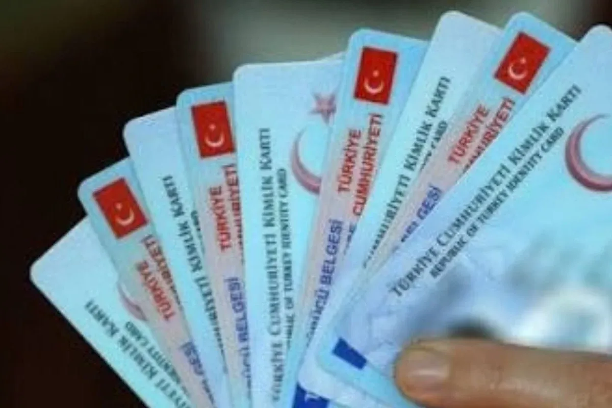 Binlerce kişinin vatandaşlığı iptal edildi!