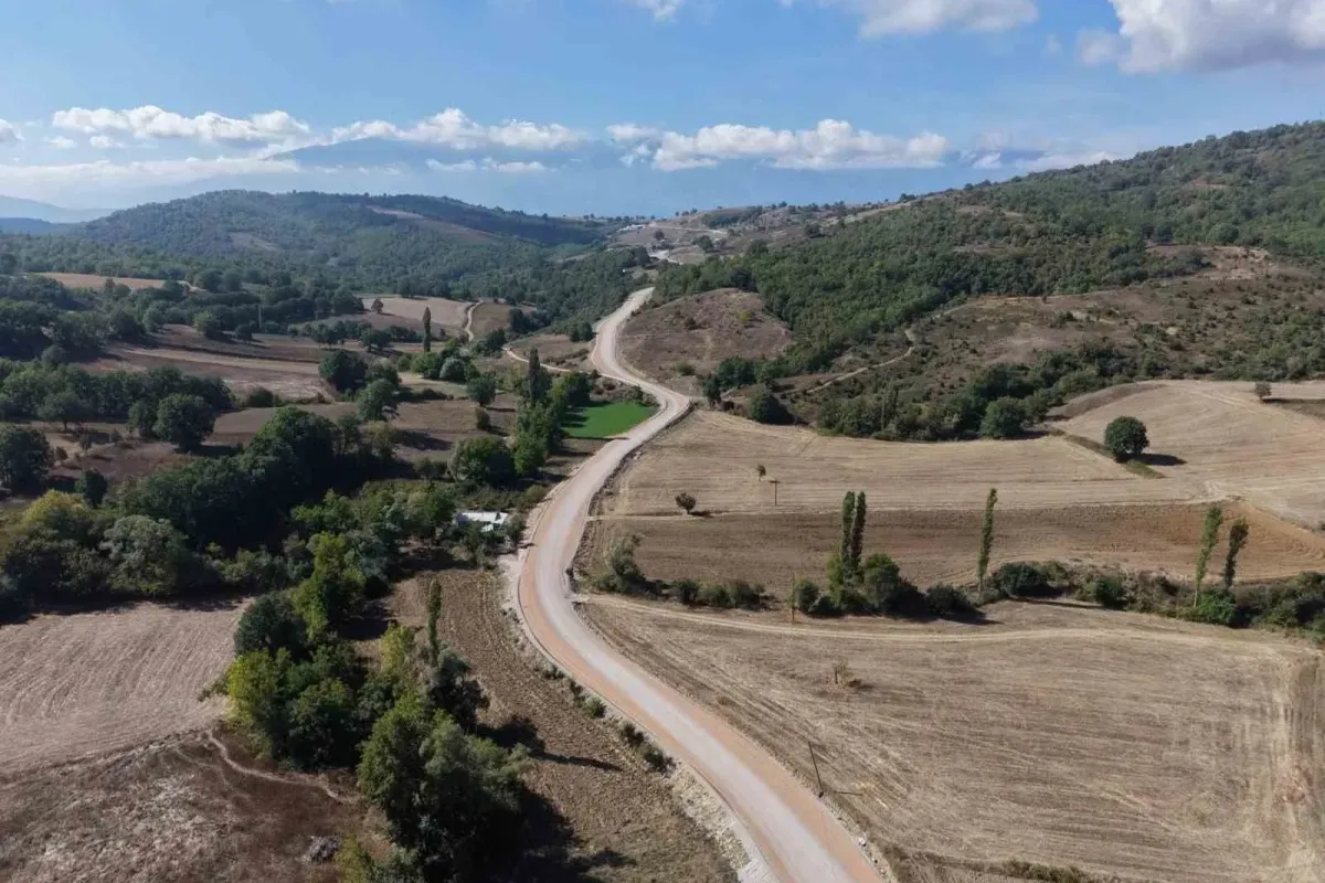 Kestel’de 4 mahallenin yolları yenilendi