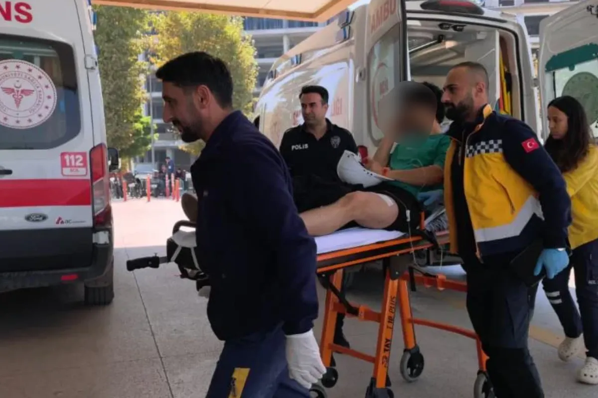İnegöl'de kaza sonrası hastanelik oldu, gözlüğünden vazgeçmedi!