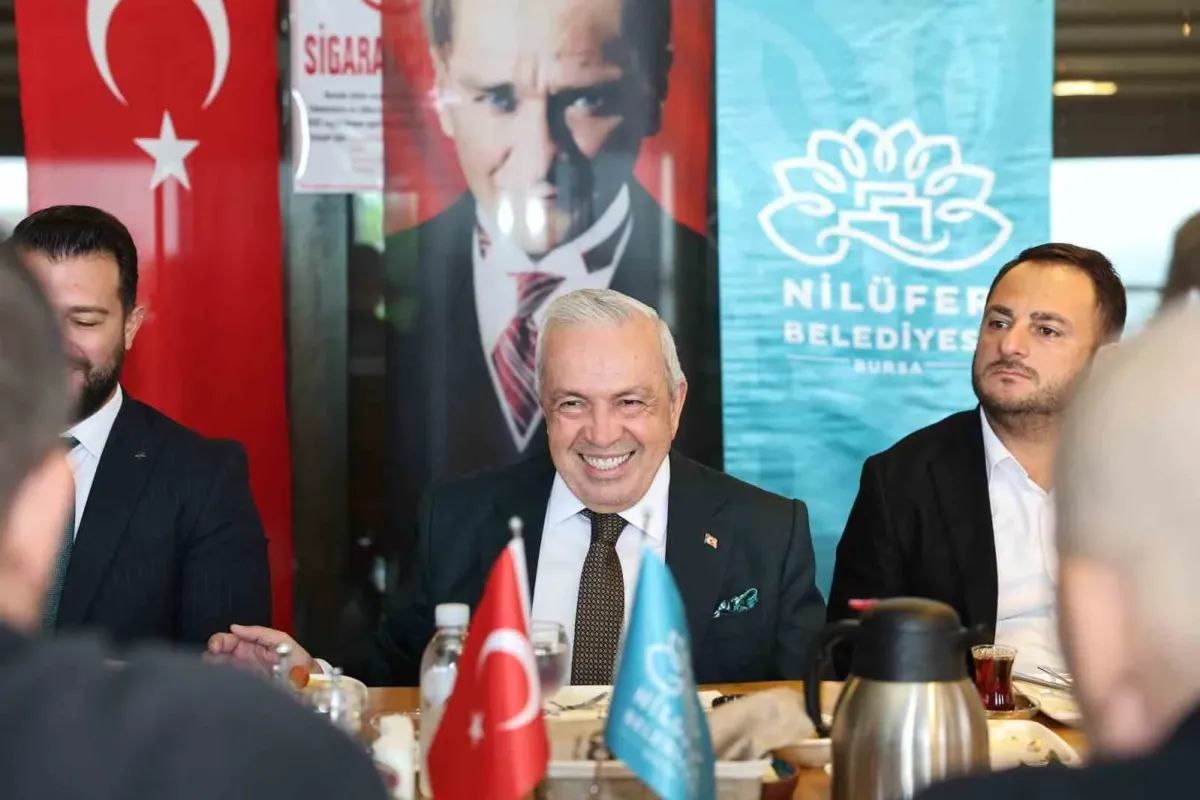 Başkan Şadi Özdemir Bursaspor tribün liderleriyle bir araya geldi