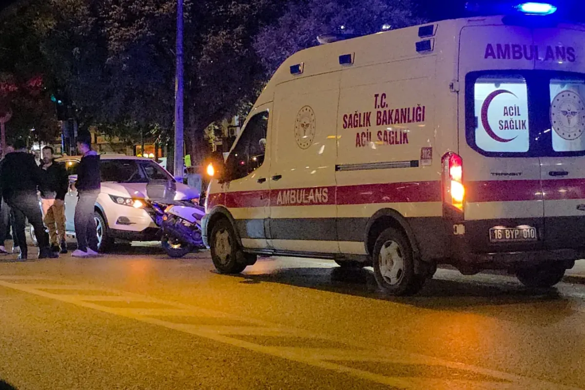 İnegöl’de Otomobilin Çarptığı Yaya Hastaneye Kaldırıldı