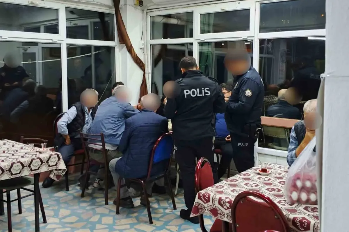 Bursa’da 300 polisin katılımıyla ’Huzur’ uygulaması: İşletmelere işlem yapıldı