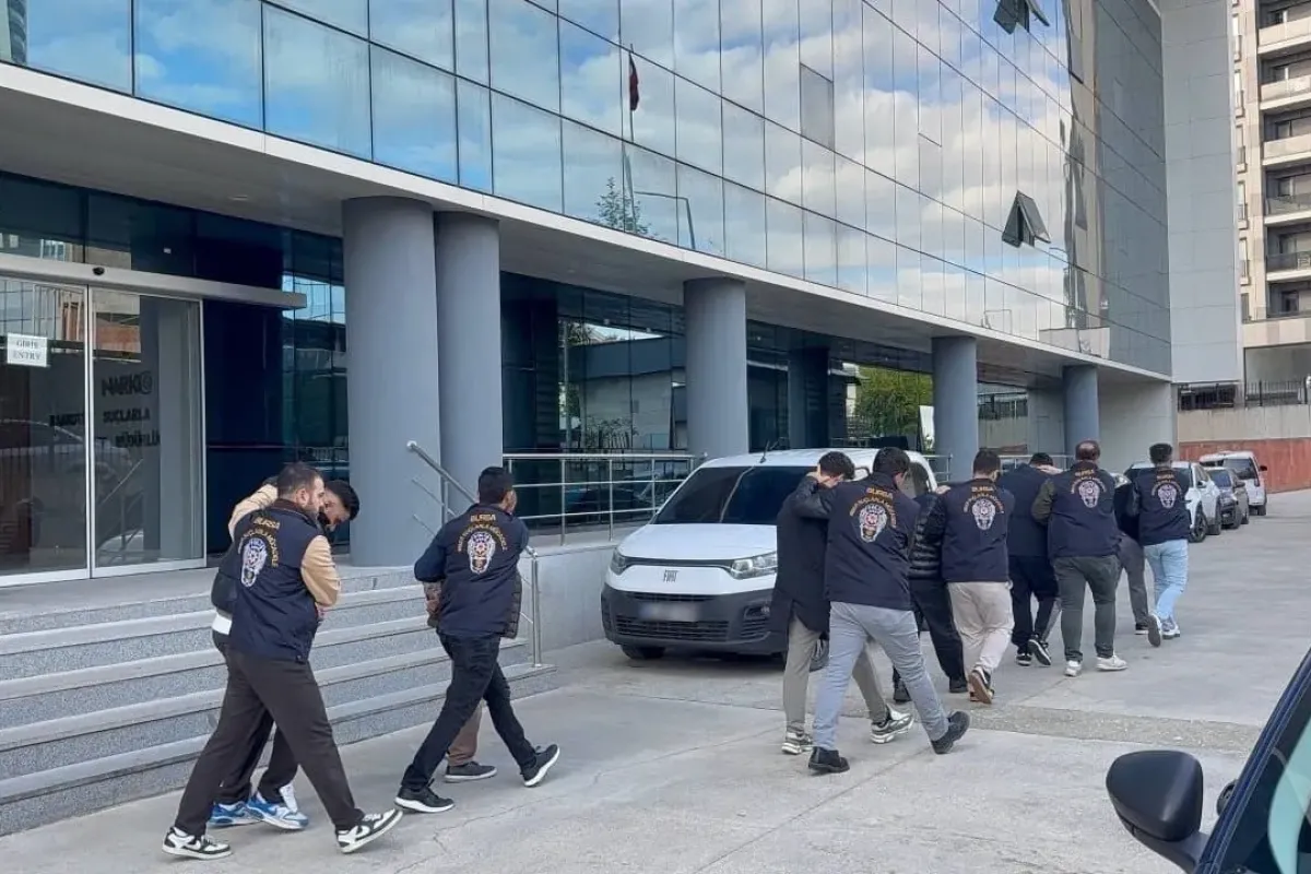 Bursa’da siber dolandırıcılık operasyonu: 4 şüpheli tutuklandı
