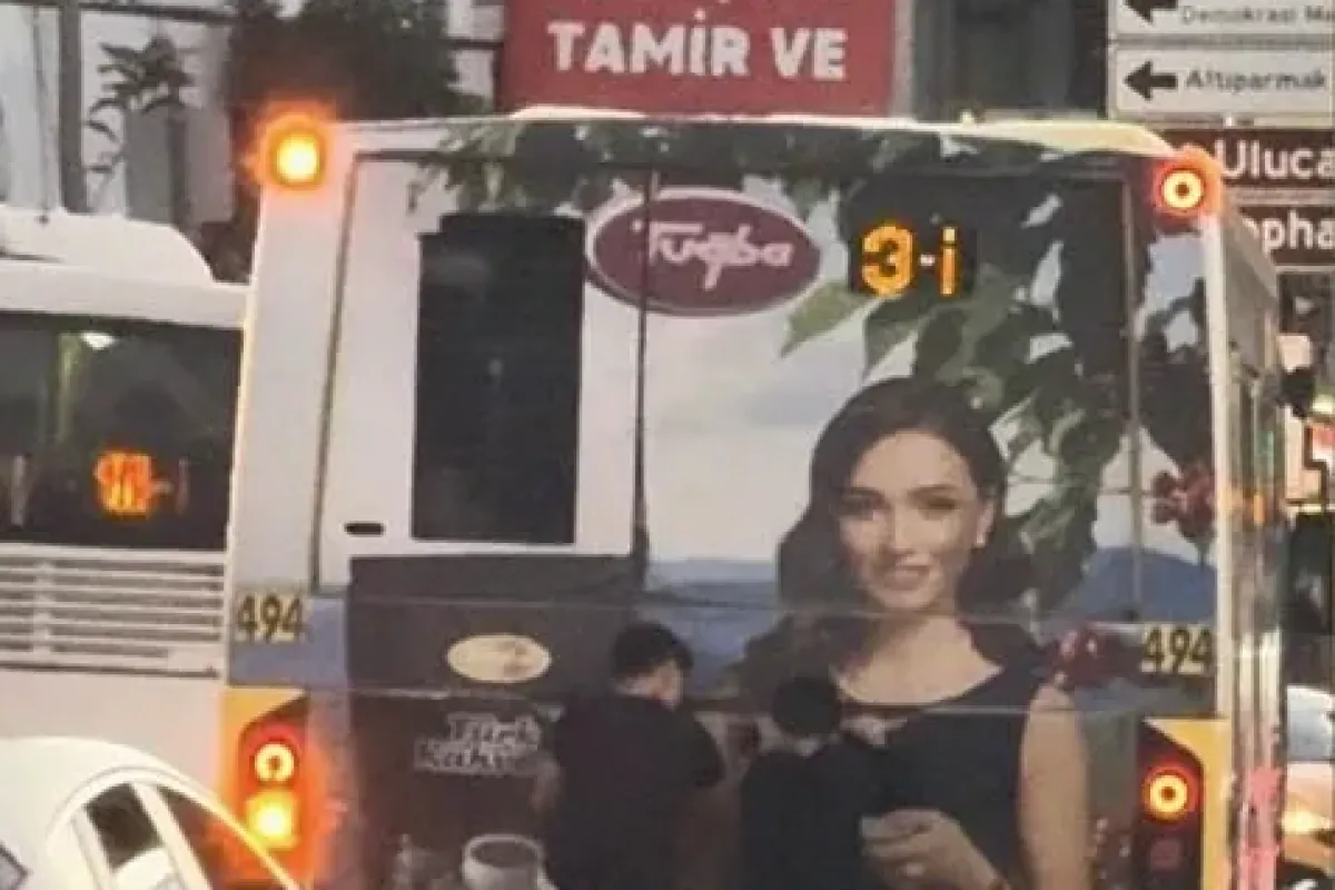 Bursa’da otobüsün arkasında tehlikeli yolculuk