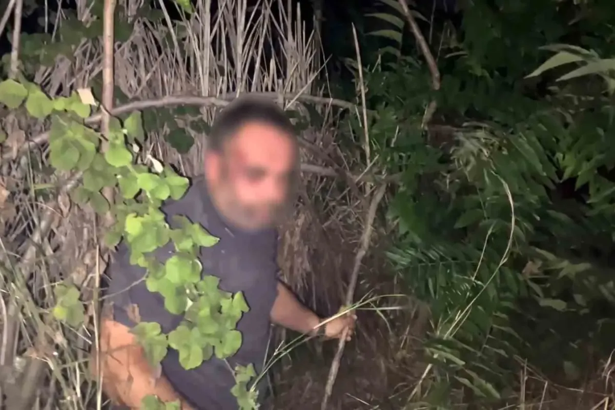 10 milyonluk lüks aracını bırakıp çalılıklara kaçan sürücü uyuyakaldı, polis böyle buldu