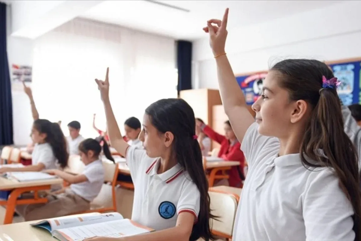 MEB 2026-2027 takviminde ilk ara tatil günlerini duyurdu