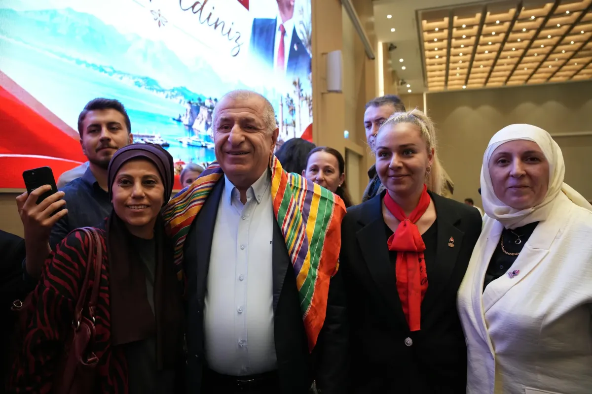 Ümit Özdağ: PKK silah bırakmadı, İran’a gidiyorlar