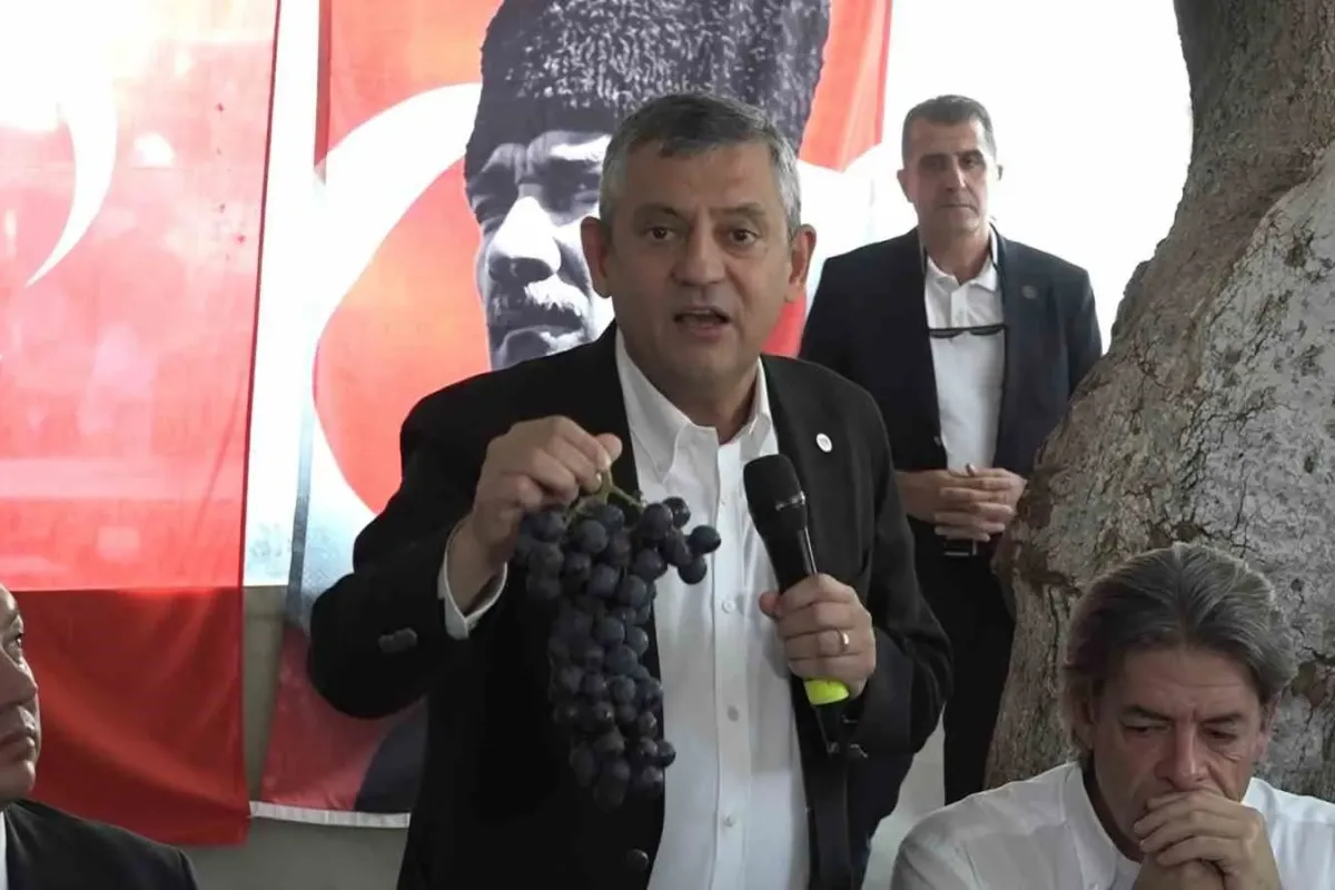 Özgür Özel Bursa’da çiftçilere seslendi: "Bursa’dan tarım bakanı çıkaracağız, Bursalı çiftçilerin yüzü gülecek"