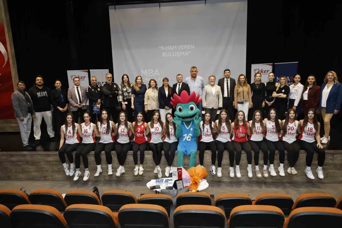 Dünya Kız Çocukları Günü’nde Eker Spor Kulübü’nden ilham veren buluşma
