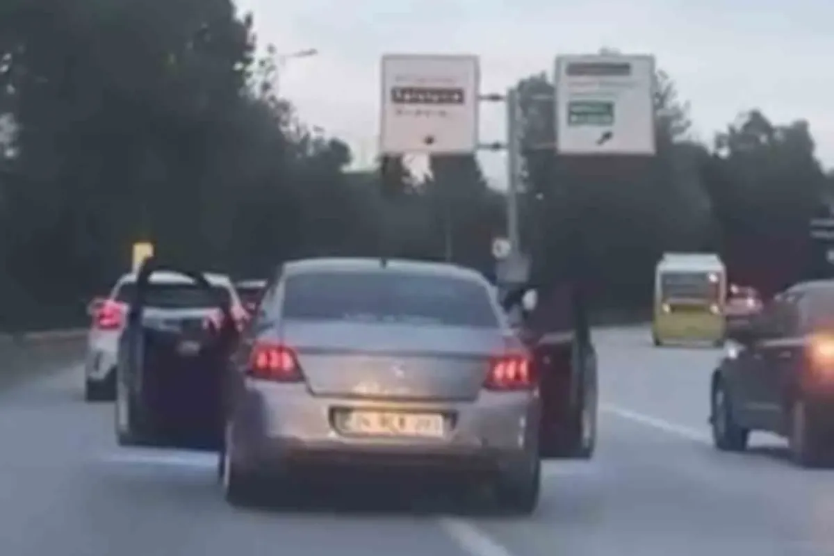 Bursa’da trafikte tehlikeli yolculuk kamerada