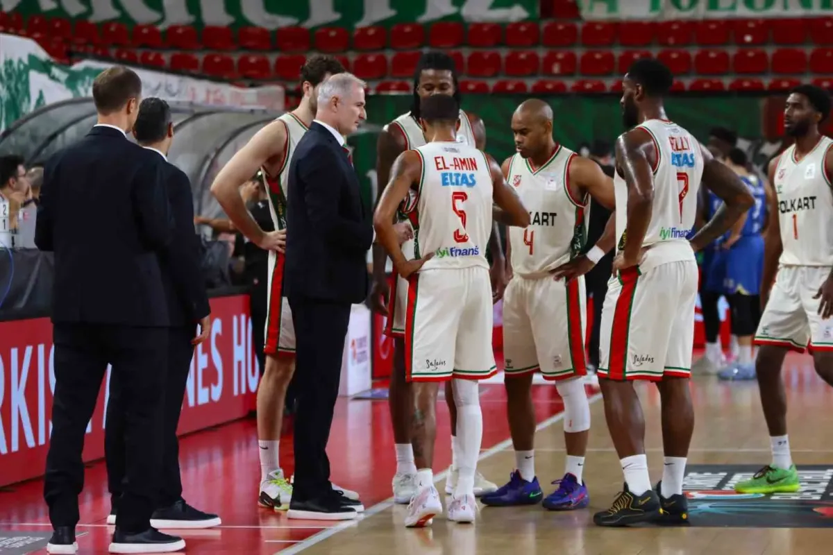 Karşıyaka Basketbol, iç sahada kayıpsız ilerliyor