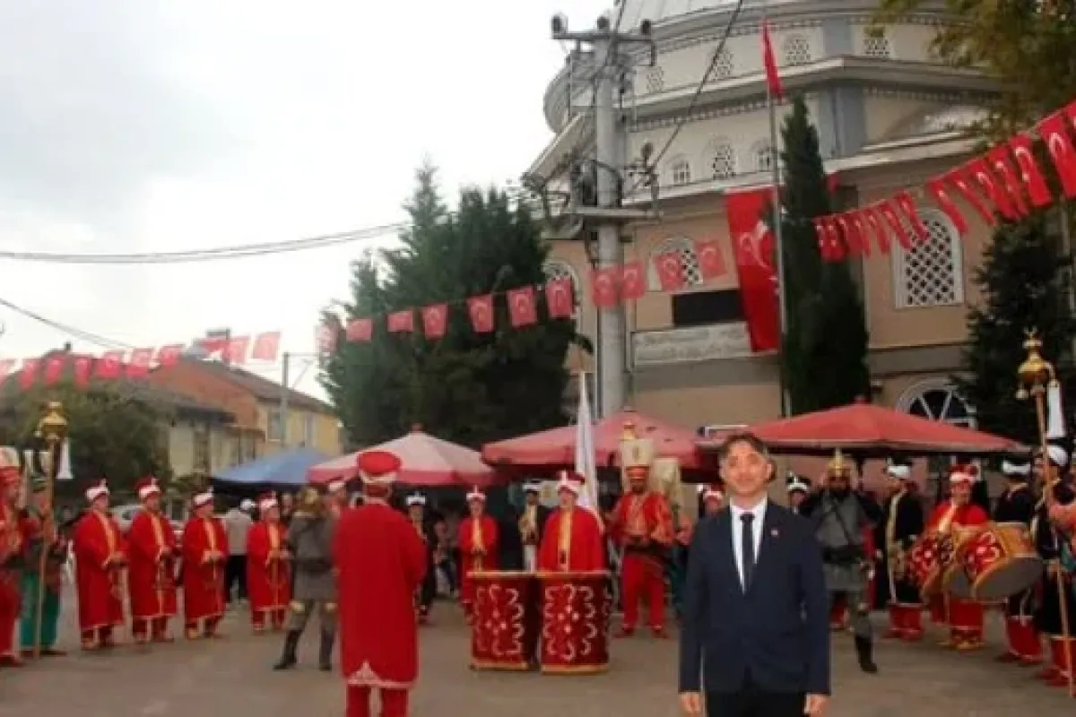 İnegöl'de 182 Kişi Hastanelik Olmuştu! Muhtar Sessizliğini Bozdu