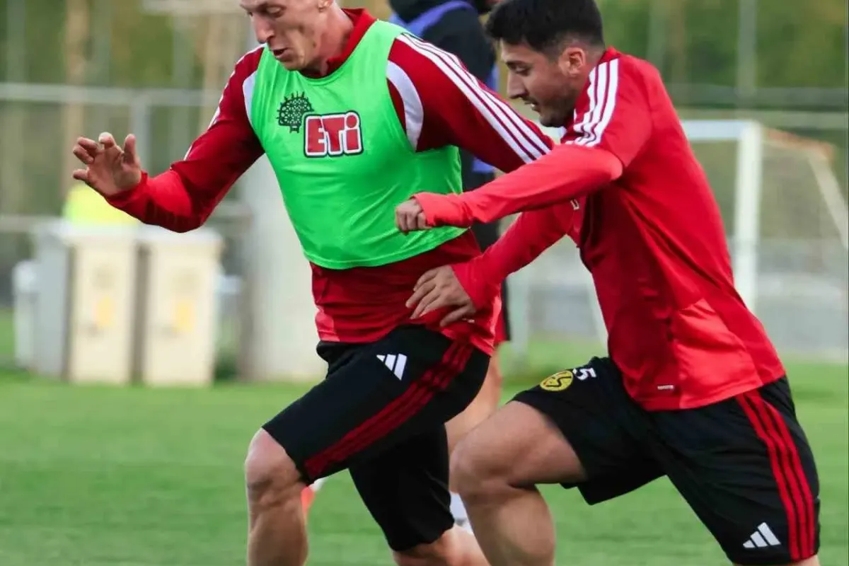Eskişehirspor, Bursa Yıldırım SK maçı için hazırlanıyor