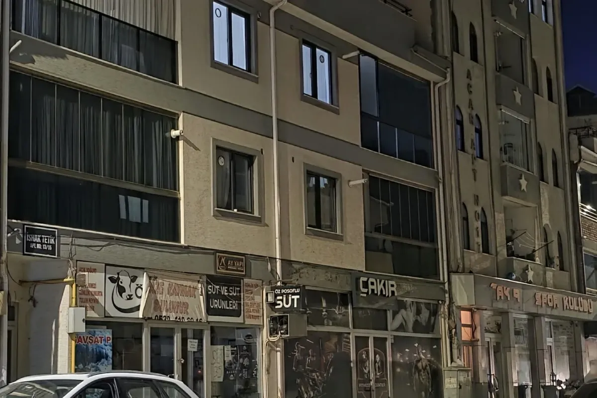 İnegöl’de 2. kat penceresinden düşen genç yaralandı