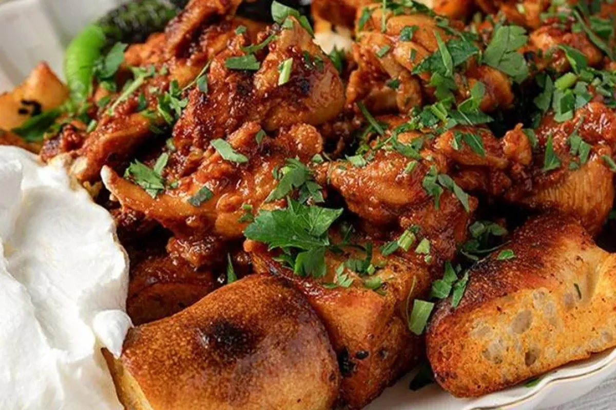 Gelinim Mutfakta Ekmekli Tavuk Kebabı tarifi