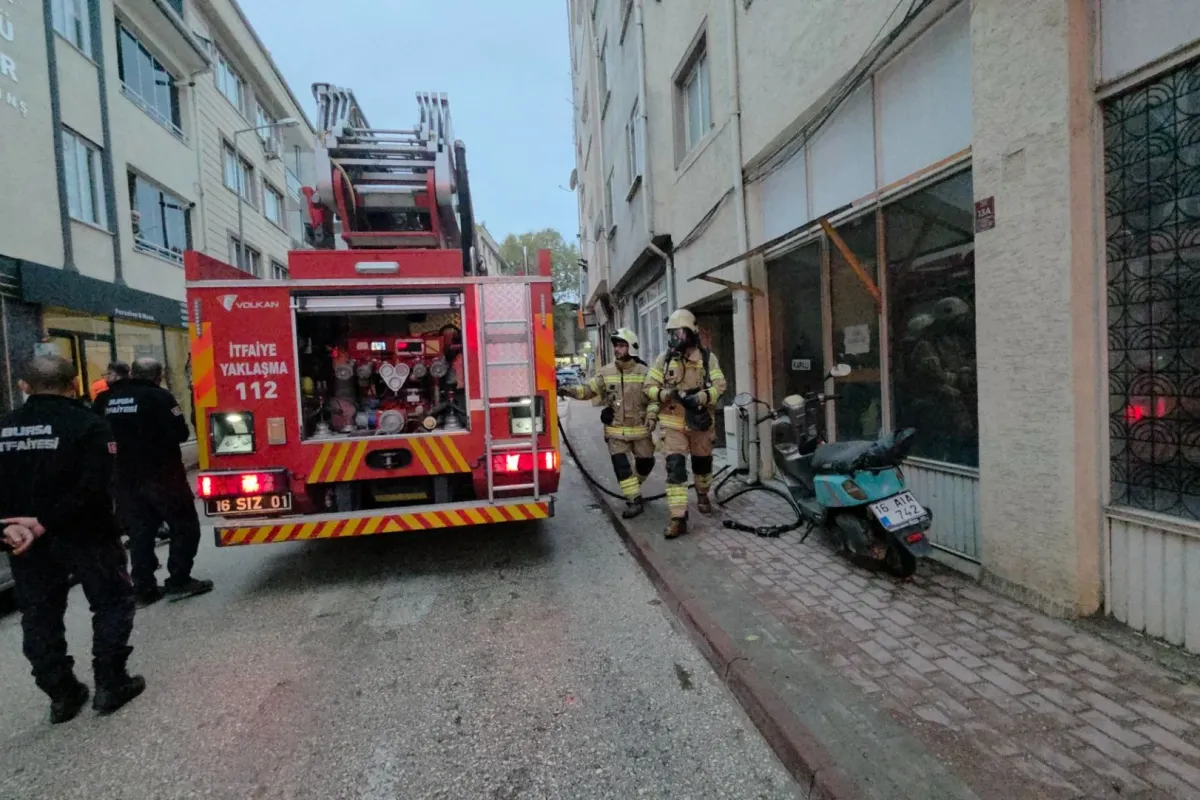 İnegöl'de mutfak yangını: Dumandan etkilenen çocuk hastaneye kaldırıldı