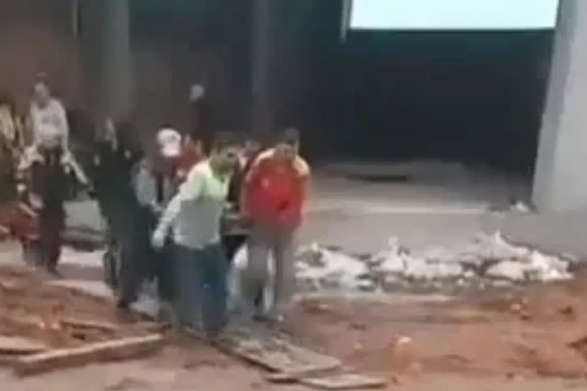 Sanayi Bölgesinde Korkutan Olay! Hastaneye Kaldırıldı