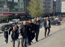 Yaşlı kadınları milyonluk vurgunla dolandırmışlar