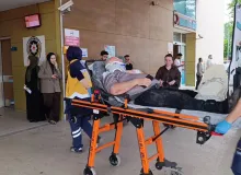 Bursa’da devrilen kamyonun sürücüsü yaralandı