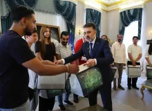 Başkan Vekili Biba, şampiyon marşın bestecilerini ağırladı