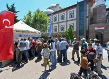 Büyükşehir’den 17 ilçede 28 farklı noktada aşure ikramı