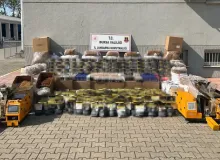 Bursa’da kaçakçılık operasyonu: 3,2 milyon liralık kaçak tütün ve sigara ele geçirildi