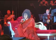 Kuşadası’nda yuhalanmıştı, olaylı konserin ardından Bursa’da sahne aldı