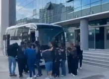 İnternette kadın kılığına girip evlilik vaadiyle kandırdılar, sonra tehdit ettiler