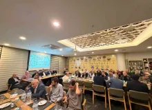 Bursa’da dünya ve Türkiye ekonomisi ele alındı