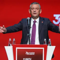 Özgür Özel’den CHP ve yeni parti olasılığına dair net mesajlar