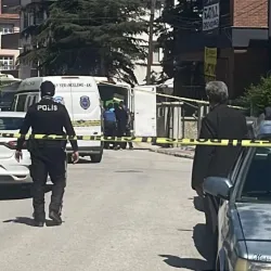 Hukuk öğrencisi anne-babasını öldürdü