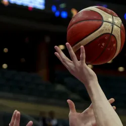 Cleveland Cavaliers, Detroit Pistons’ı farklı geçti: Finale yükseldi