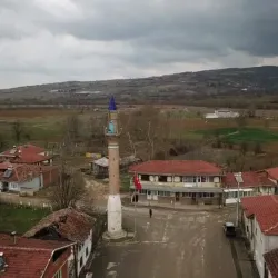 İnegöl'deki bu minareyi gören şaşırıyor! Camisi yok
