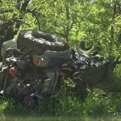 İlaçlama yaparken traktör devrildi! Köylüler seferber oldu