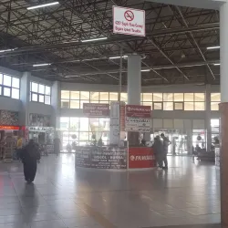 İnegöl Otobüs Terminalinde Unutulan 3,5 Milyonluk Altın Sahibine Ulaştırıldı