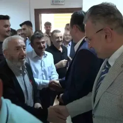 AK Parti bayramlaşmasında emekli zammı çağrısı