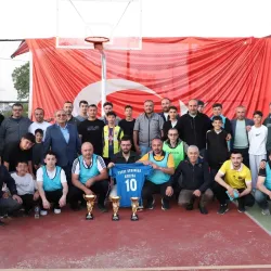 Simav’ın Gılmanlar köyünde voleybol şöleni