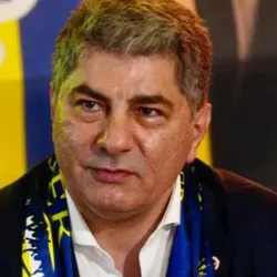 Fenerbahçe başkan adayı Hakan Safi yönetim listesini açıkladı