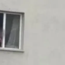 3 yaşındaki kızını bıçakla rehin aldı, sonu kanlı bitti!