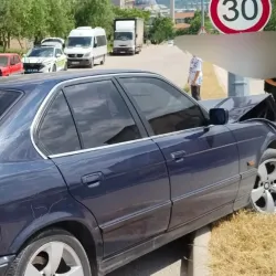 İnegöl'de direğe çarptı! Ceza yağan sürücü bakım kim çıktı