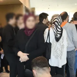 İnegöl'de İş Umudu Kuyruğu: Yüzlerce Kişi Başvuruya Koştu