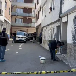 Sokak ortasında kanlı pusu! Acımadan kurşun yağmuruna tuttu