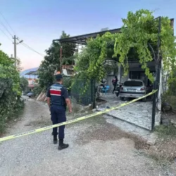 Fethiye’de bahçe kapısı tartışması silahlı kavgaya döndü: 1 ölü
