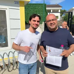 Baba ve Oğul YKS Heyecanını Birlikte Yaşadı