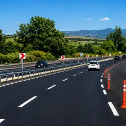İnegöllüler dikkat! Bu yolda trafik servis yoluna verildi