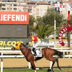 100. Gazi Koşusunun kazananı belli oldu